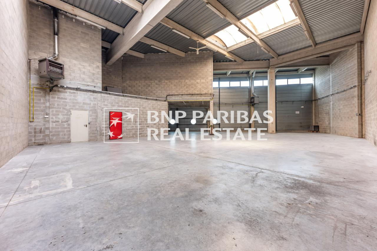 Local d'activité Valenton 342m² Location local d'activité Valenton Val-de-Marne OLACT2313752 4